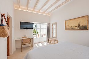 The Sea Club