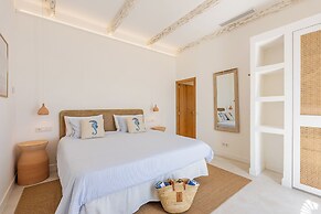 The Sea Club