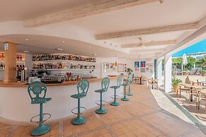 The Sea Club