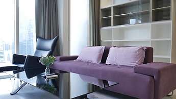 KL Platinum Suites by SNC