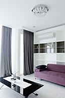 KL Platinum Suites by SNC