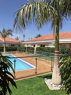 Los Leones Bungalows