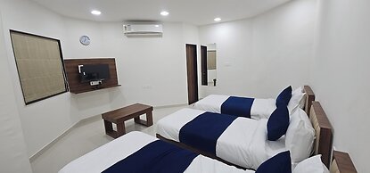 Daze Off Studio House
