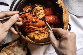 Kimpton Maa-Lai Bangkok by IHG