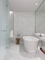 Kimpton Maa-Lai Bangkok by IHG