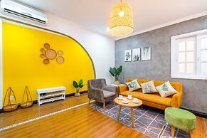 Chin Stays - Hotel and Apartment