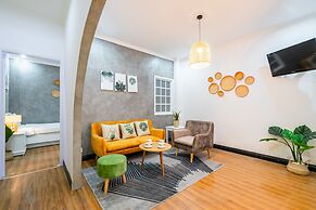 Chin Stays - Hotel and Apartment