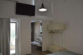 Corte Cairoli B&B and Suite