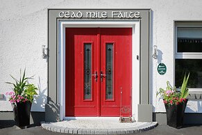 Willow House & Orchard Studios