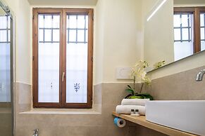 Duomo Apartments by Mmega