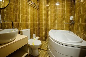Bliss Inn Tunari
