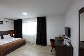 Bliss Inn Tunari