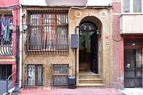 Sunshine Taksim Suite