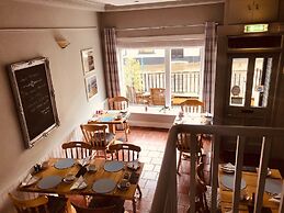 Dufferin Coaching Inn & Hall