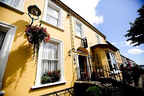 Dufferin Coaching Inn & Hall
