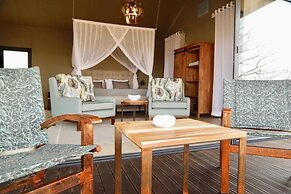Kifaru Luxury Lodge & Bush Camp