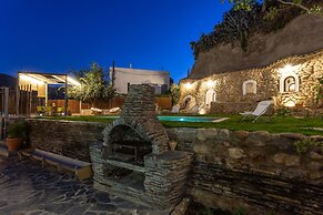 6 Bd Villa With Swimming Pool Close to City Center - Casa del Cadí
