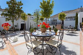 Genteel Home Carmen San Ignacio I