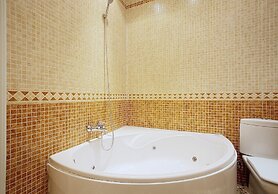 Big Apartment 2 Bedrooms & 2 Bathrooms. Chamberí