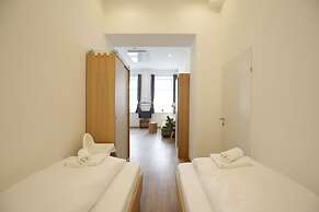 Vienna Gold Apartments