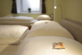 Vienna Gold Apartments