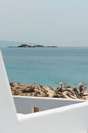 Almiriki Naxos Beachside Living