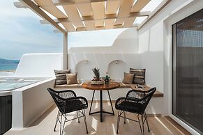Almiriki Naxos Beachside Living
