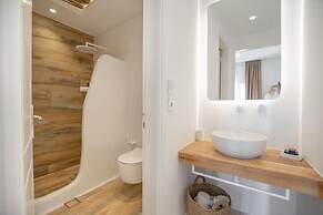 Almiriki Naxos Beachside Living