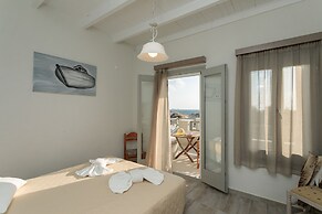 Almiriki Naxos Beachside Living