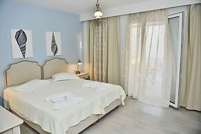 Almiriki Naxos Beachside Living