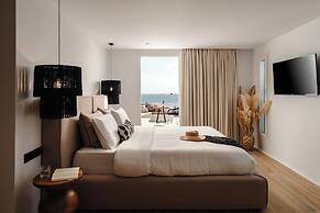 Almiriki Naxos Beachside Living