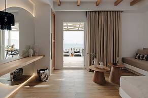 Almiriki Naxos Beachside Living