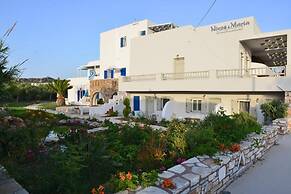 Almiriki Naxos Beachside Living