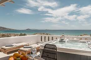 Almiriki Naxos Beachside Living