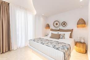 Almiriki Naxos Beachside Living
