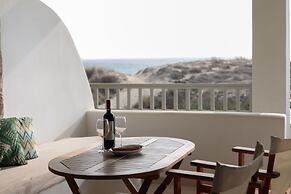 Almiriki Naxos Beachside Living
