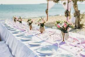 Almiriki Naxos Beachside Living