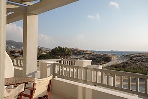 Almiriki Naxos Beachside Living