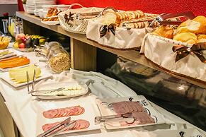 Tri Hotel Smart Criciuma