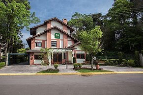 Tri Hotel Lago Gramado