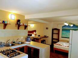 Hostal & Suites Pata de Perro Bacalar