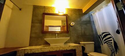 Hostal & Suites Pata de Perro Bacalar