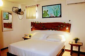 Hostal & Suites Pata de Perro Bacalar