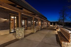 Brownwood Hotel & Spa