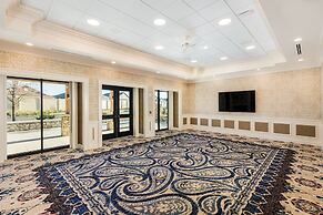 Brownwood Hotel & Spa