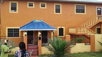 Ms Holder's Comfort Villa