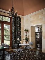 Commodore Perry Estate, Auberge Resorts Collection