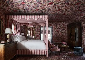 Commodore Perry Estate, Auberge Resorts Collection