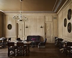 Commodore Perry Estate, Auberge Resorts Collection