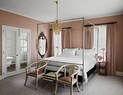 Commodore Perry Estate, Auberge Resorts Collection